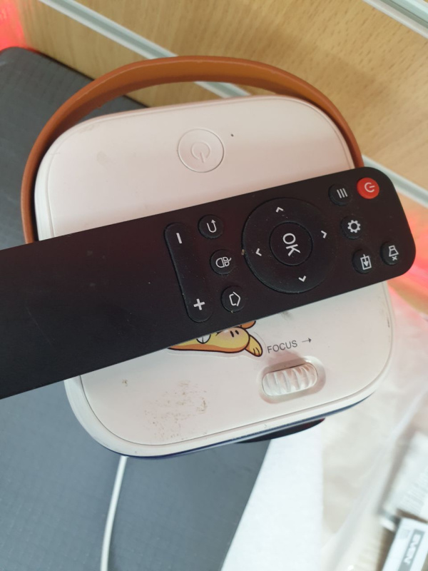 Проектор Umiio q2