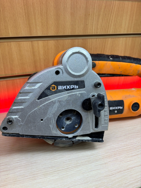 Штроборез ВИХРЬ шм3