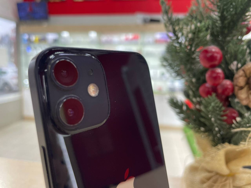Мобильный телефон Apple iPhone 12 Mini