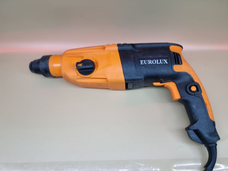 Перфоратор Electrolux П-1.0к